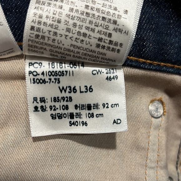 Levi's 541 Men's Blue Jeans 36/36 - Picture 9 of 10